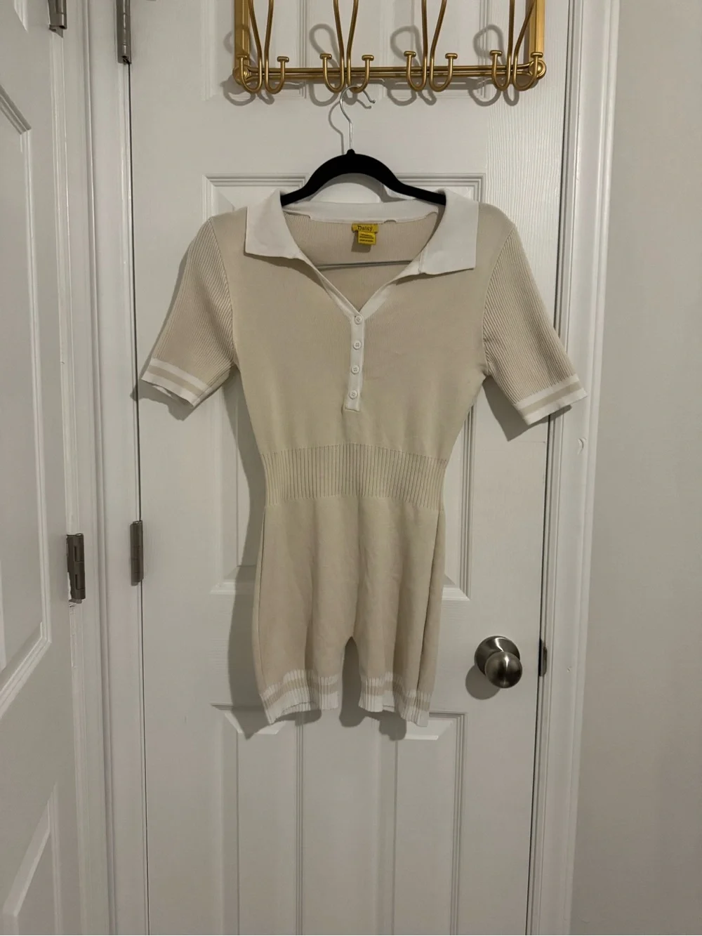 Vintage Daisy Collared Button Down Romper